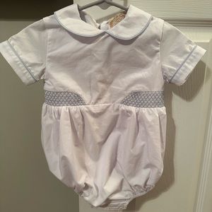 Beaufort bonnet Brently Bubble/ White With Buckhead Blue Smocking 6/12 months